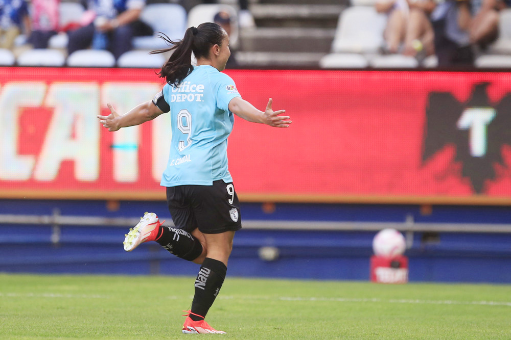 El Pachuca lidera el Apertura del fútbol femenino de México; Corral a las goleadoras