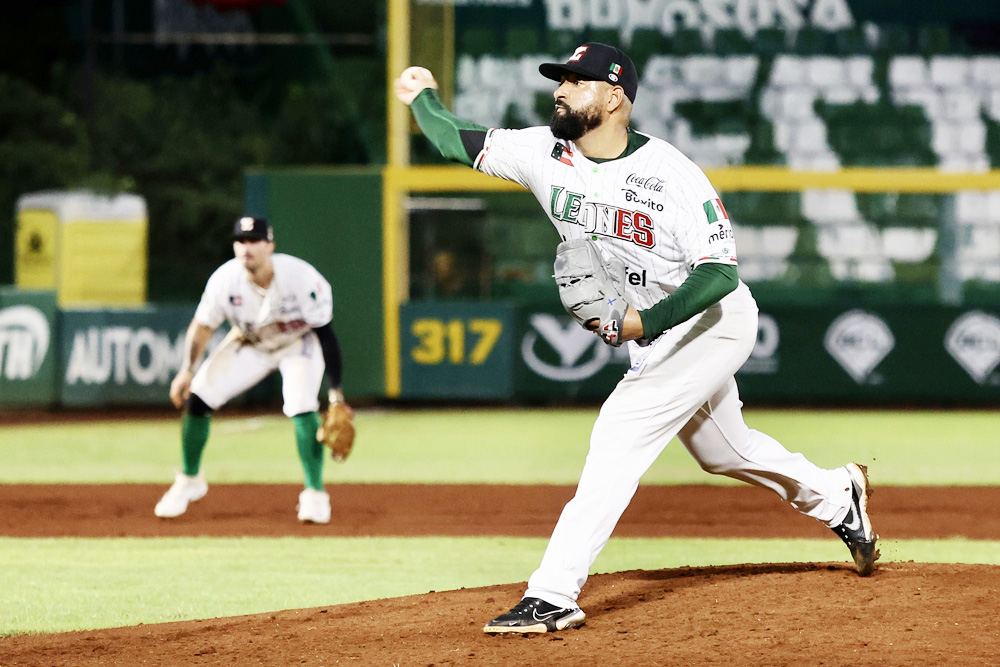 El dominicano César Valdez da triunfo a los Leones de Yucatán en el béisbol mexicano
