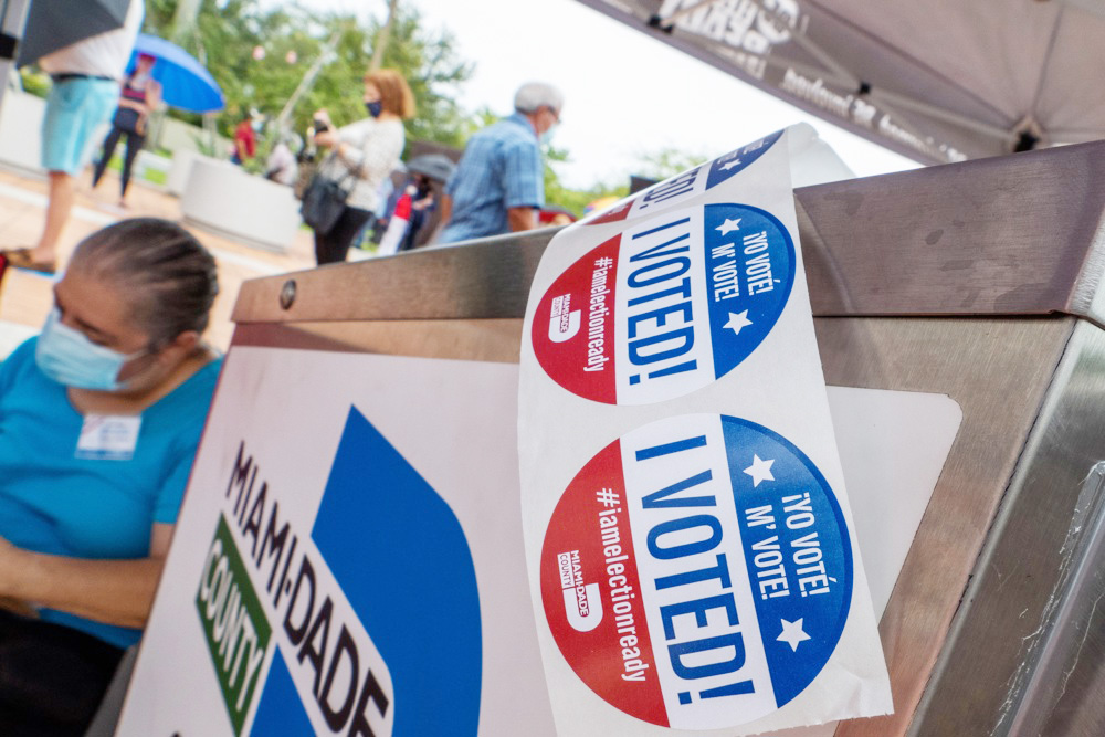 Voto Latino se asocia con la NFL para promover el registro de votantes latinos