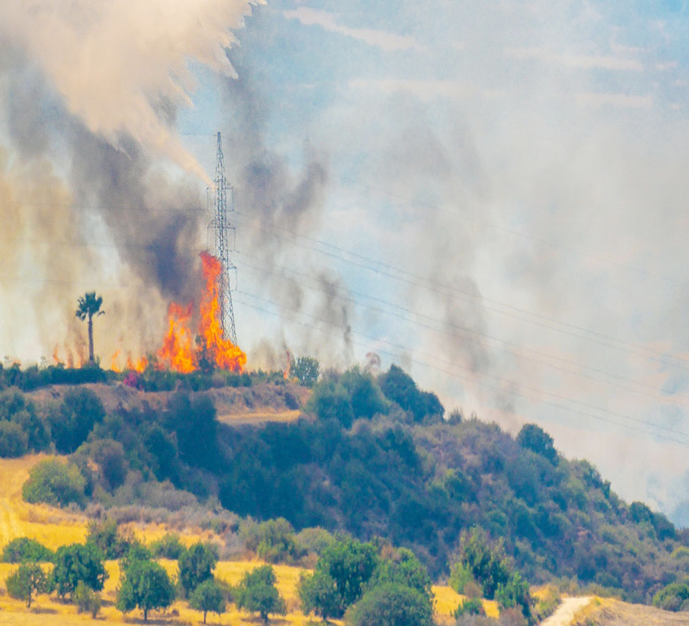 La Comisión Europea inicia la producción de aviones contra incendios RescEU