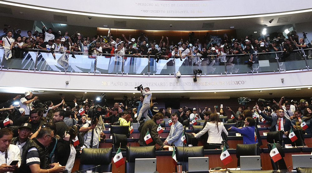 Tras un largo debate, el Senado mexicano aprueba la reforma del Poder Judicial