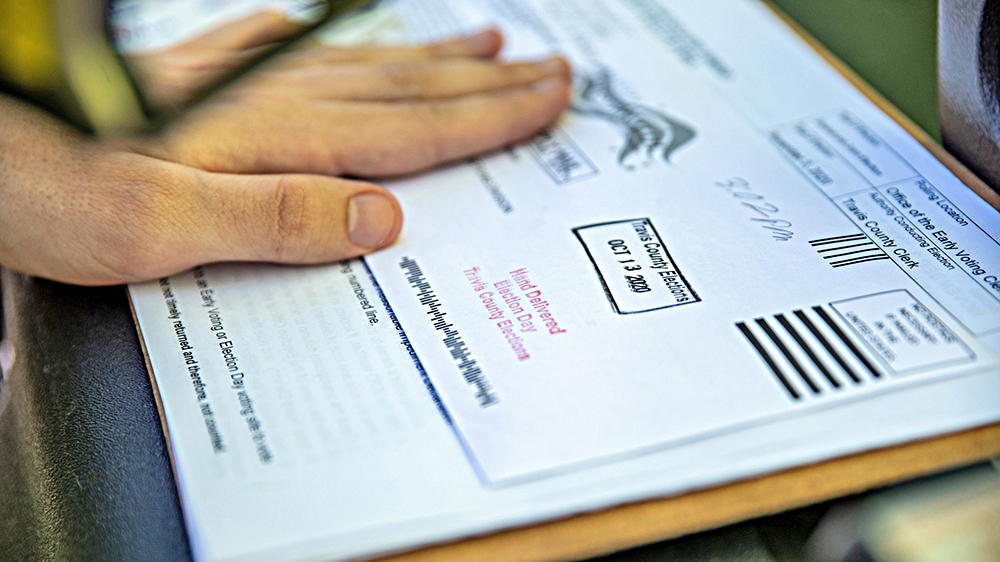 Advirtiendo riesgos de solicitudes de registro de votantes no solicitadas