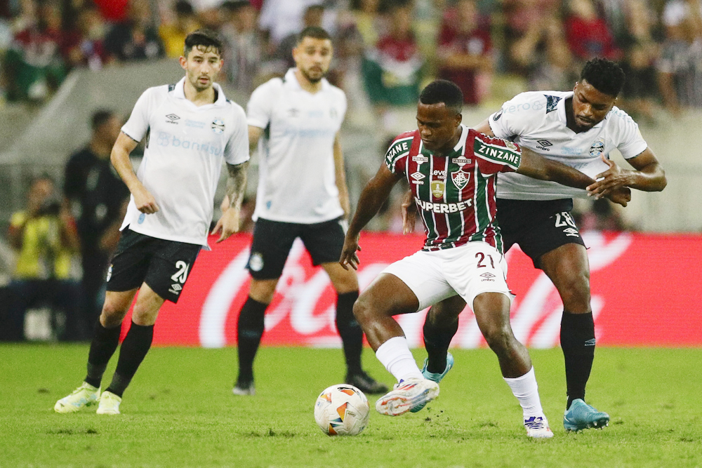 Un Fluminense en horas bajas confía en garantizar ante el Mineiro su pase a semifinales