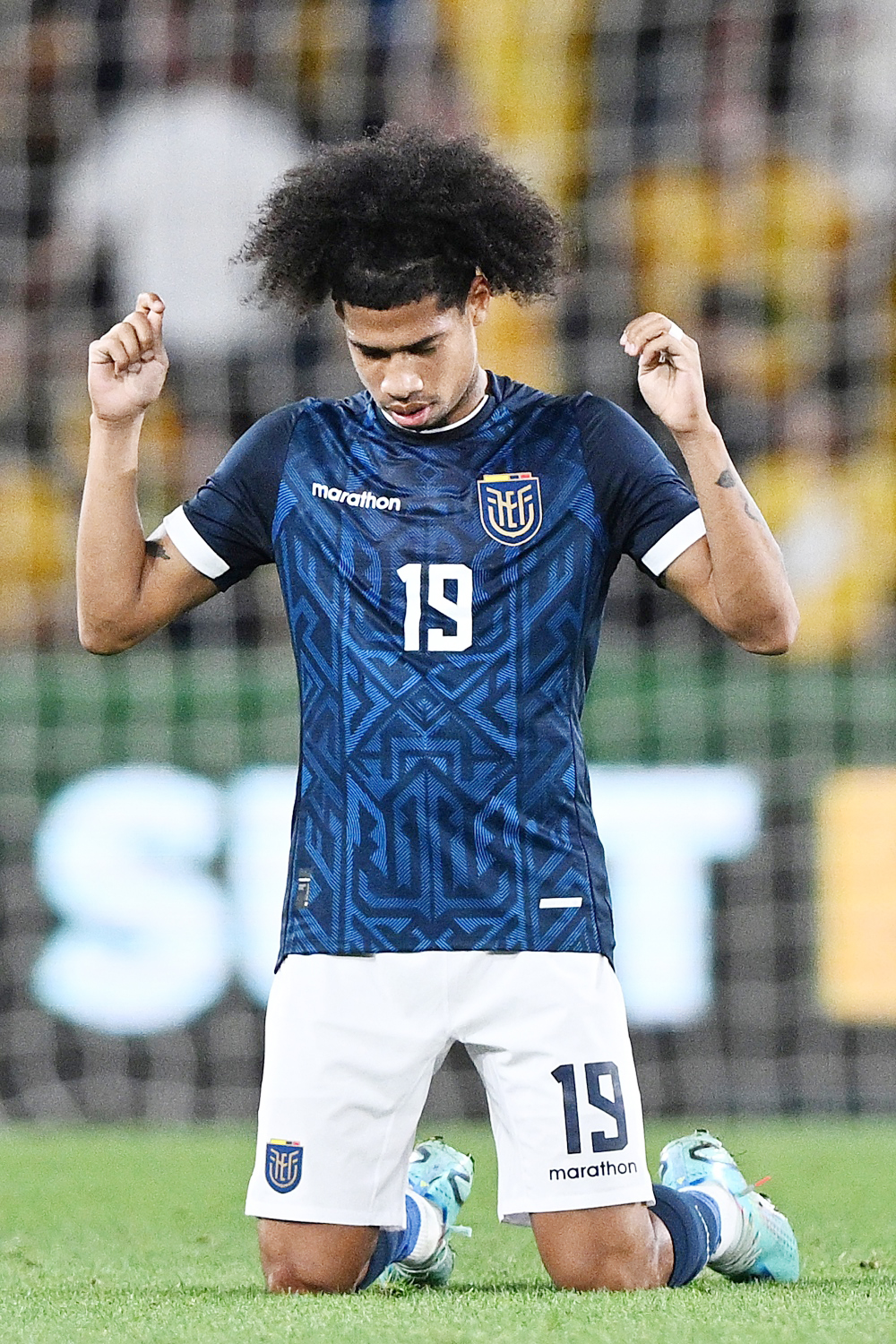 Muere futbolista ecuatoriano y otro permanece con pronóstico reservado