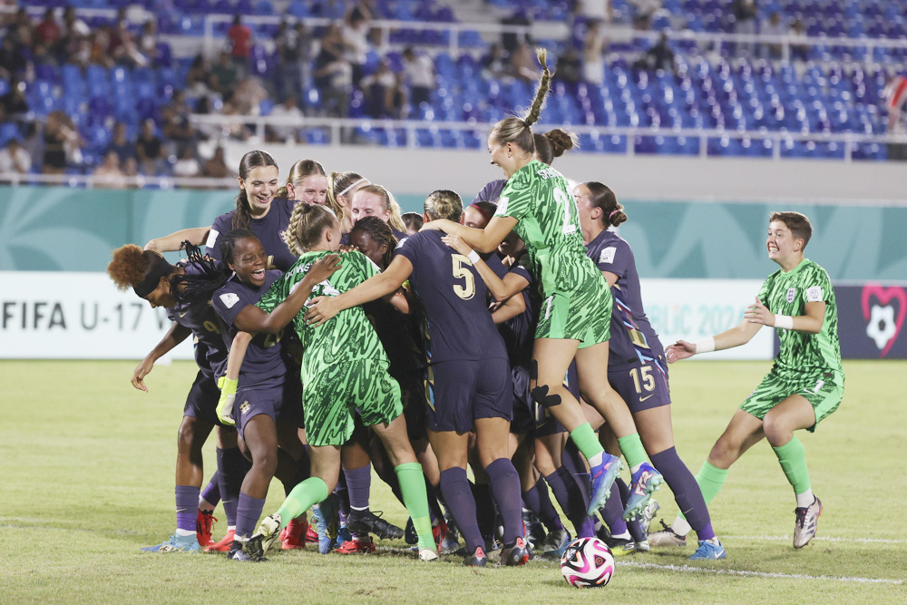 2-2. La portera suplente pone a Inglaterra frente a España en semifinales