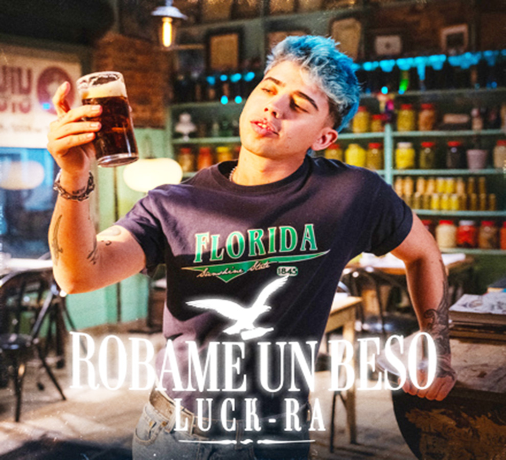 LUCK RA presenta “Robame un Beso”, un tema para revivir el primer instante de  una conexión amorosa