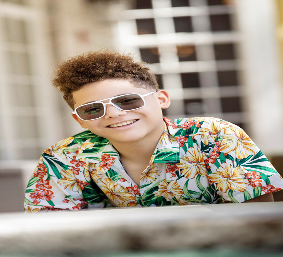 Menudo Anuncia la Graduación Anticipada del Miembro de la Nueva Generación, Ezra Gilmore