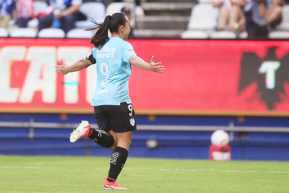Pachuca empata con Monterrey y mantiene el liderato del Apertura femenino de México