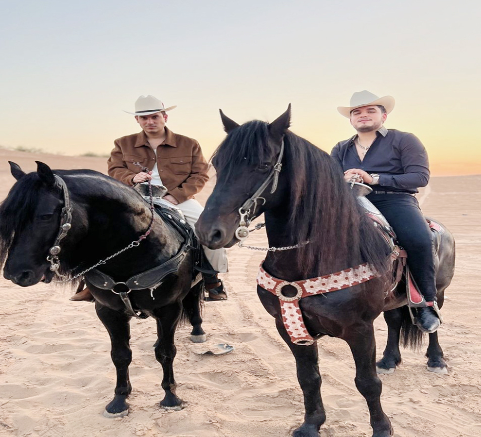 Pipe Bueno y Edgardo Núñez estrenan “Mírame Remix”