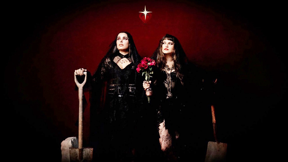 Karina Sofía lanza con Sofía Reyes su sencillo ‘La loca’, una oda al amor intenso