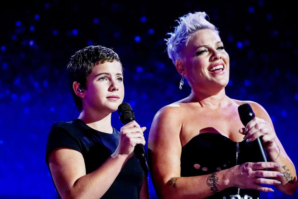 La cantante P!nk pospone parte de su gira por razones que “están fuera de su control”