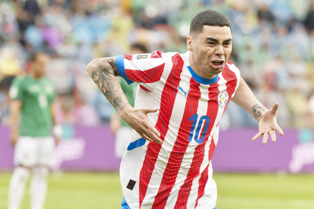 2-2. Almirón y Enciso arrancan a Bolivia empate a más de 4.000 metros de altitud