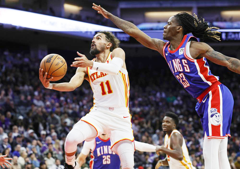 Curry gana el duelo de los triples a Harden y los 76ers se hunden en un pozo sin fondo