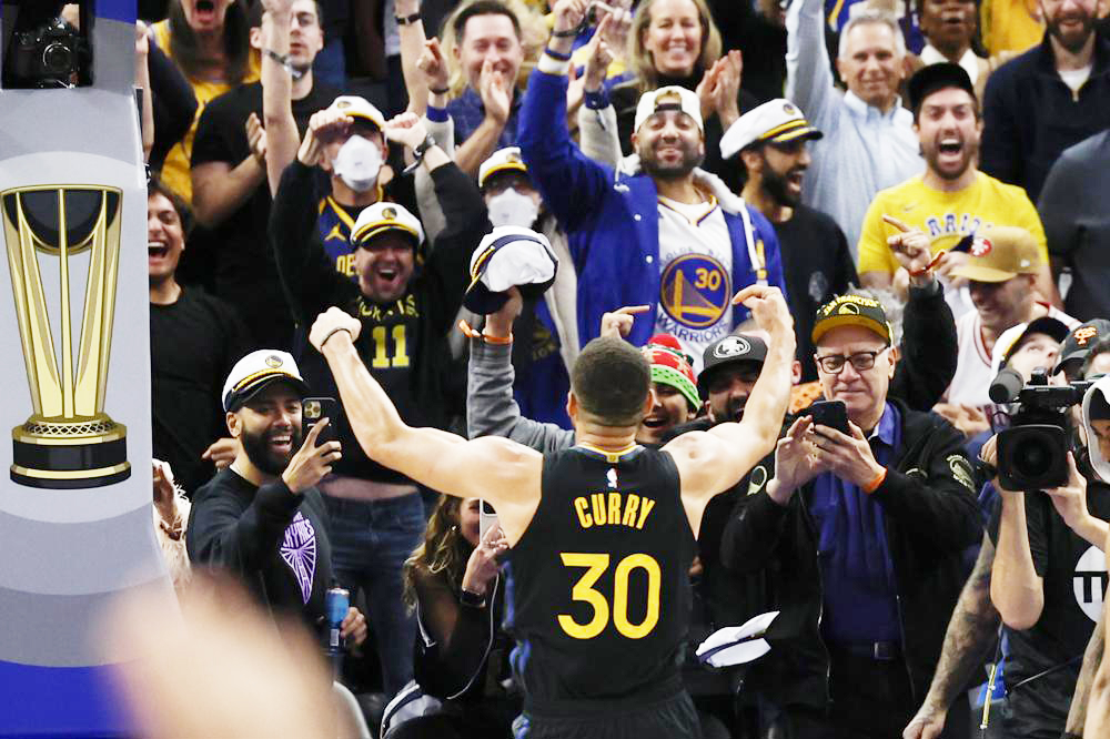 120-117. Un Curry implacable amarga el regreso a San Francisco de Thompson