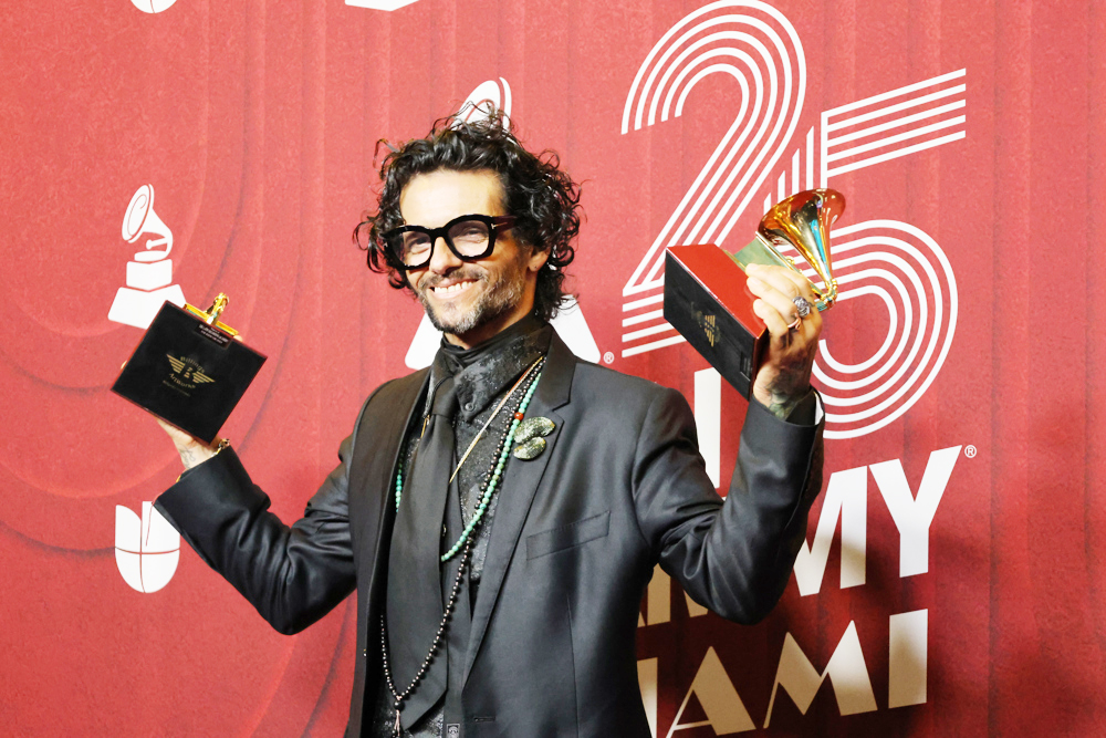 Draco Rosa anuncia la gira ‘Sueños Peligrosos Tour 2025’ por Latinoamérica, EEUU y España