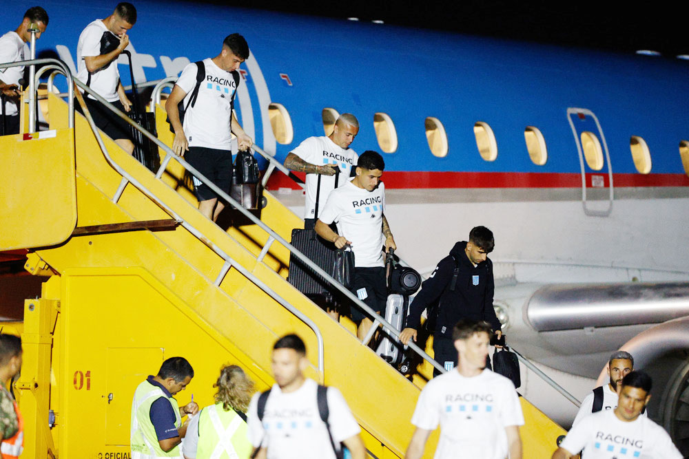 Racing llega a Paraguay para duelo ante Cruzeiro por la Copa Sudamericana