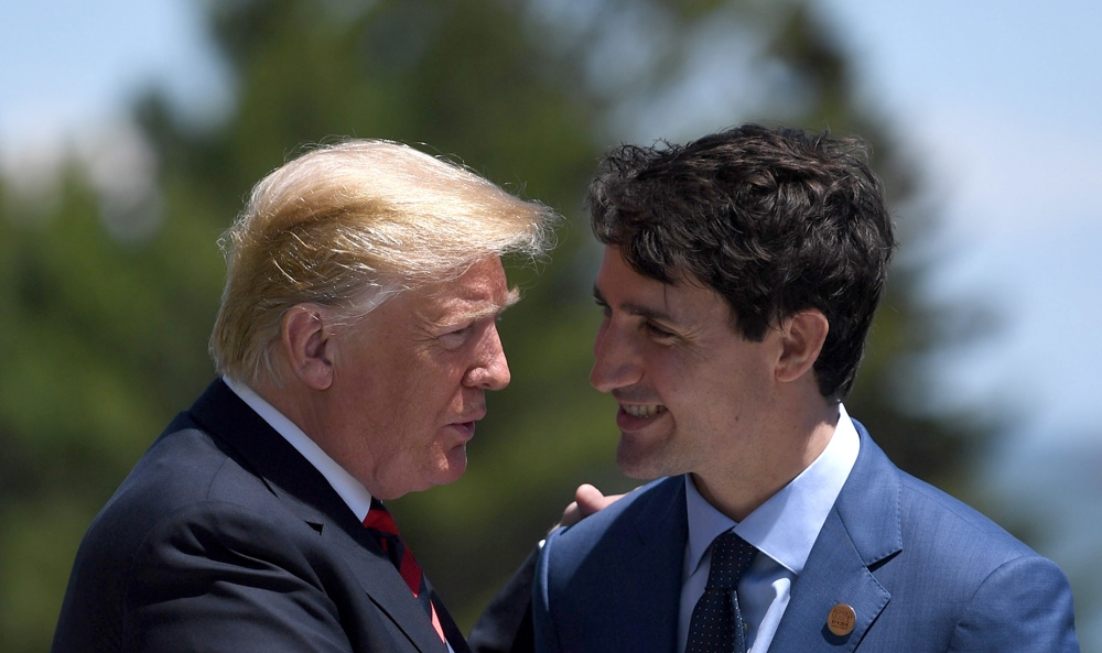 Trump trolea de nuevo a Trudeau al llamarlo “gobernador del gran estado de Canadá”