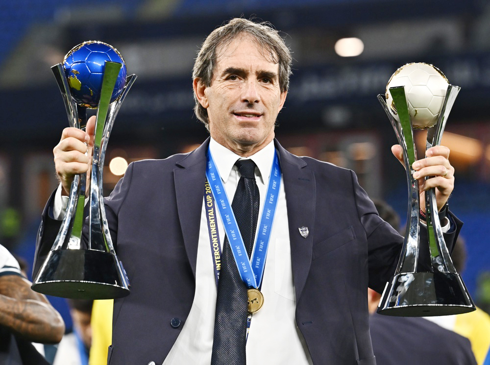 Almada: “Mañana no juegan los nombres ni la historia, será un partido 11 contra 11”