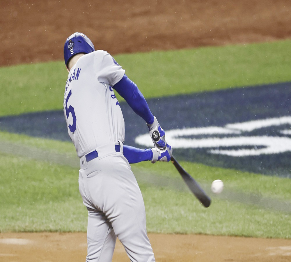 Pelota del grand slam de Freeman en Serie Mundial es vendida por 1,5 millones de dólares