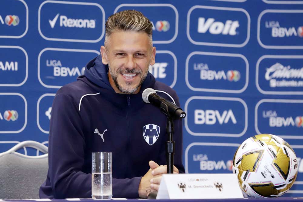 El argentino Demichelis y su familia se encuentran con un oso en Monterrey