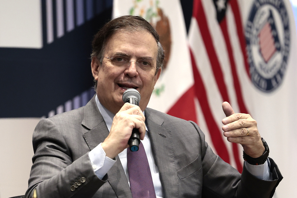 Ebrard asegura que General Motors no se va a ir de México pese a ajustes en EE.UU.