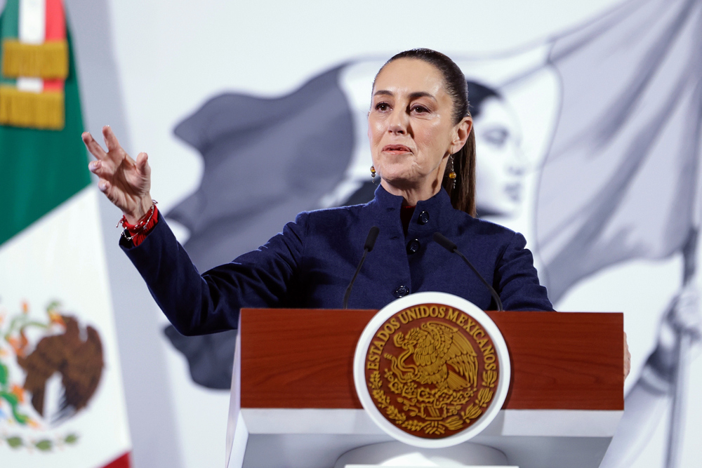 La presidenta de México defiende el arancel de 19 % a plataformas chinas como Shein y Temu