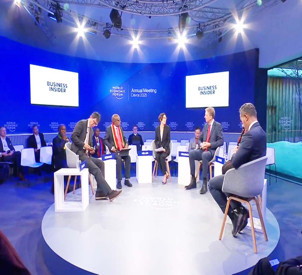 Sudáfrica, Indonesia y China lideran la cadena global de vehículos eléctricos: WEF