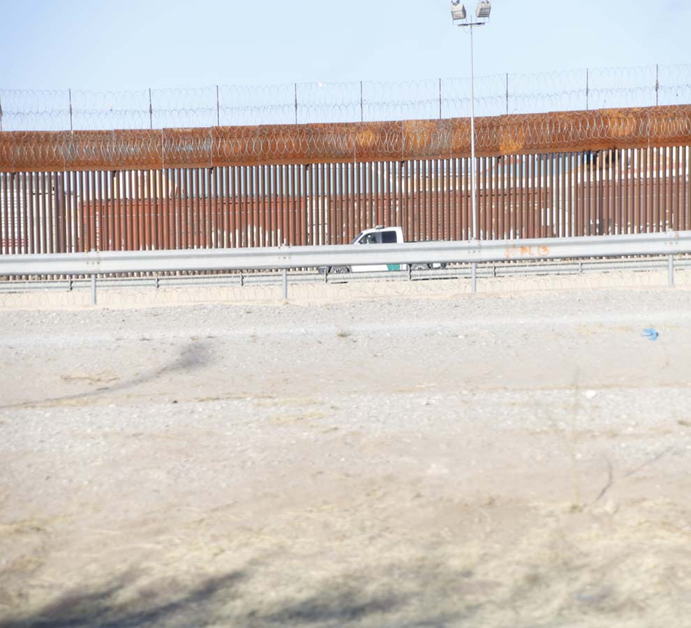 Donald Trump detalla su visión sobre el muro fronterizo y sus desafíos actuales