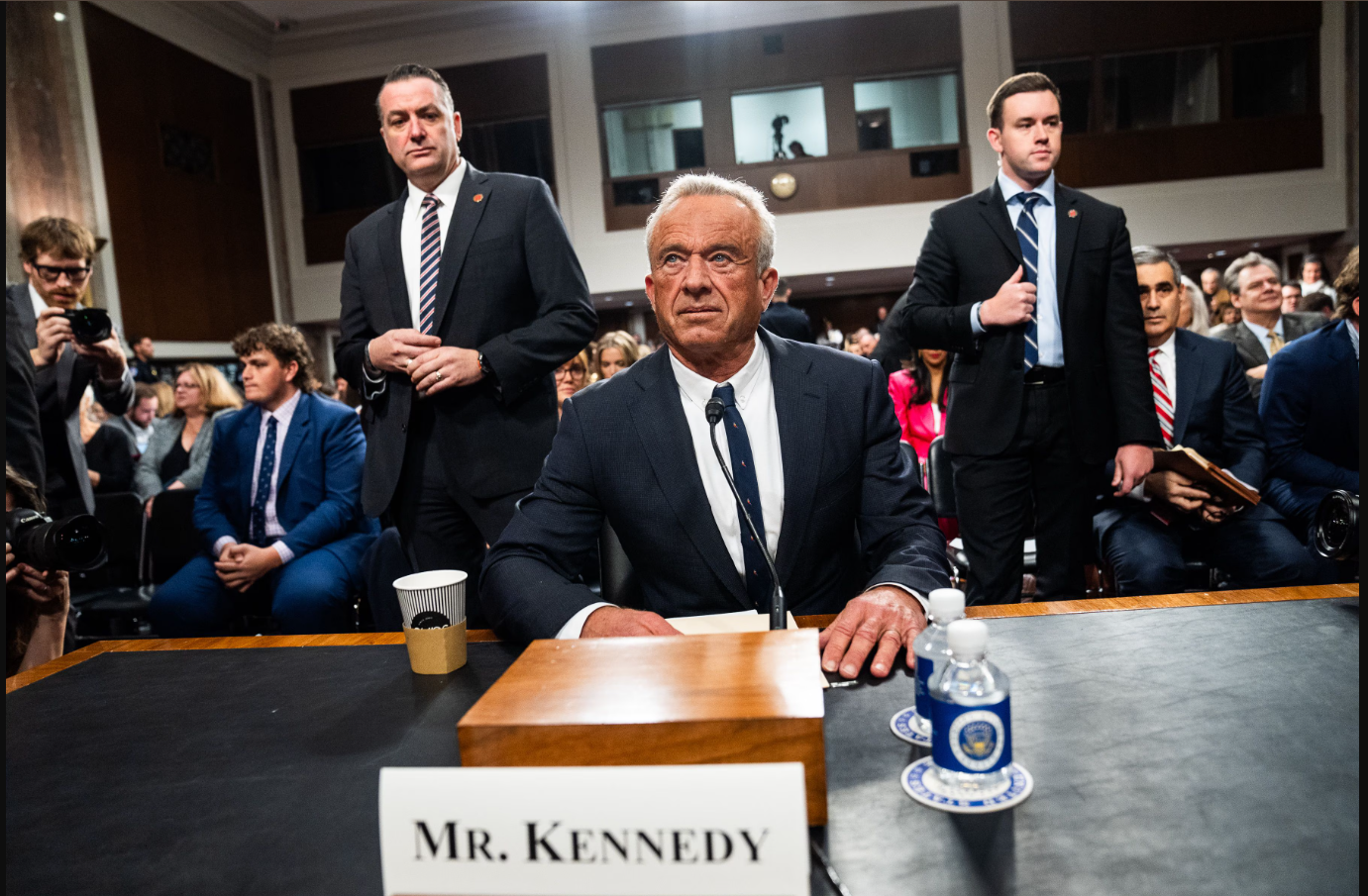 Ocho inspectores generales del Gobierno demandan a Trump por despedirles