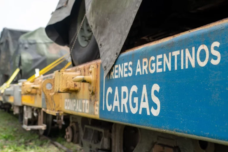 Gobierno inicia la privatización total de Belgrano Cargas