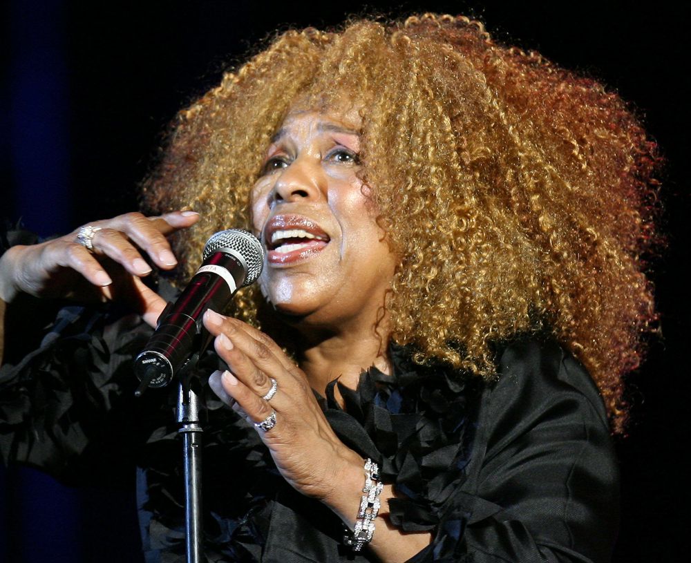 Roberta Flack, cantante R&B de ‘Killing Me Softly With His Song’, fallece a los 88 años