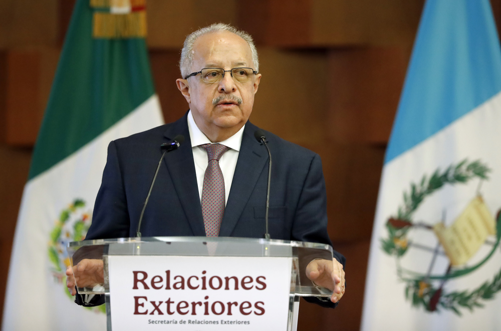 Guatemala dice que ser tercer país seguro “pierde su naturaleza” si no hay asilo en EE.UU.