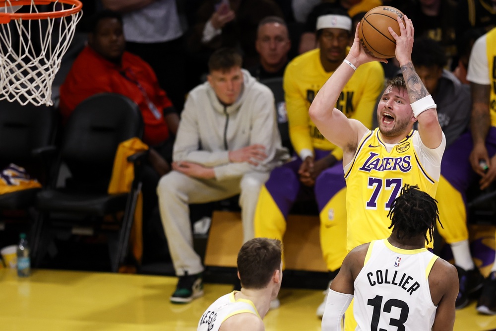 132-113. Doncic inicia una nueva era en los Lakers