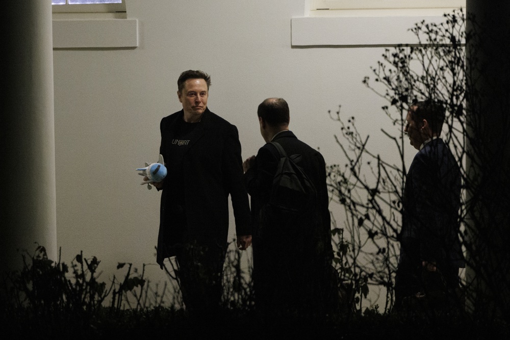 Juez federal mantiene el veto del DOGE al sistema de pagos del Tesoro y exige protecciones