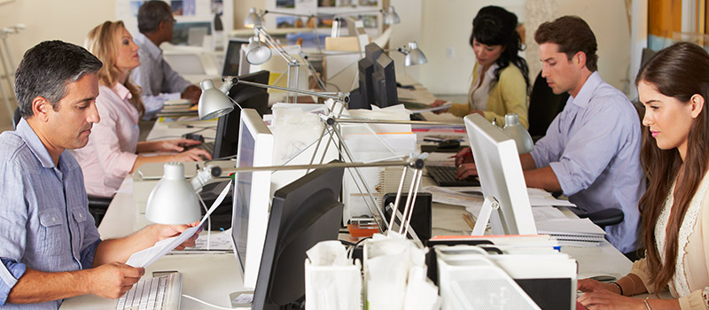 Cáncer y entorno laboral: prevención y cobertura de seguro de gastos médicos