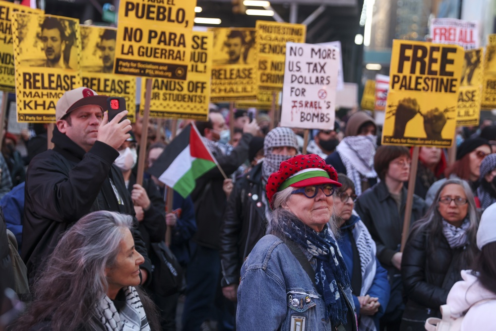 Protestan en Nueva York en apoyo a Palestina con motivo del Día de Jerusalén
