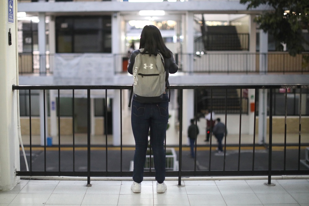 Cuatro de cada 10 adolescentes en México prefieren no ir a clases durante la menstruación