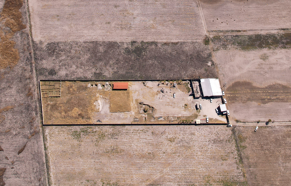 Fiscalía de México ubica 6 sitios con restos óseos y unos 500 indicios en predio ‘narco’