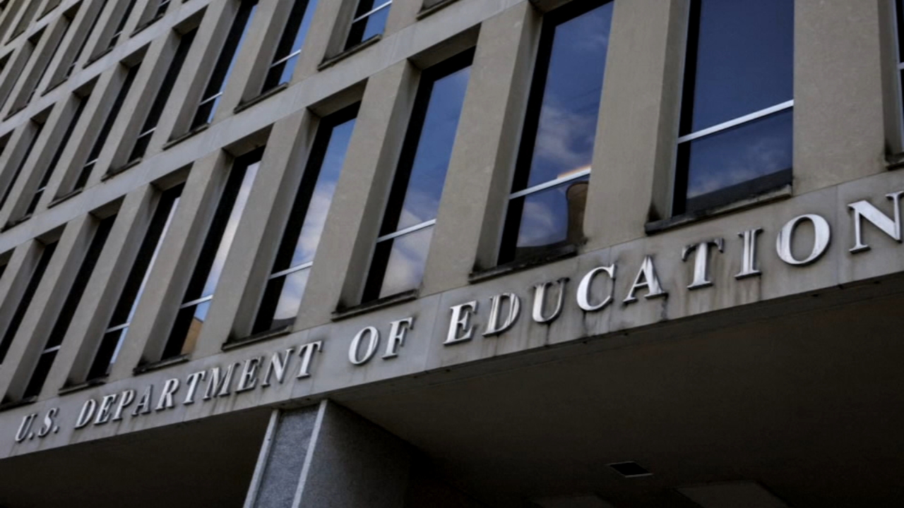 Trump cerca de presentar orden ejecutiva para el cierre del Departamento Educación