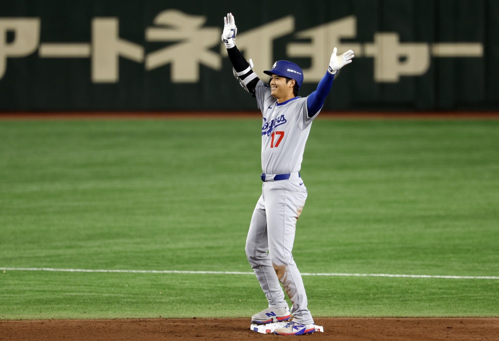 Los Dodgers se imponen a los Cubs en su primer cara a cara en Tokio