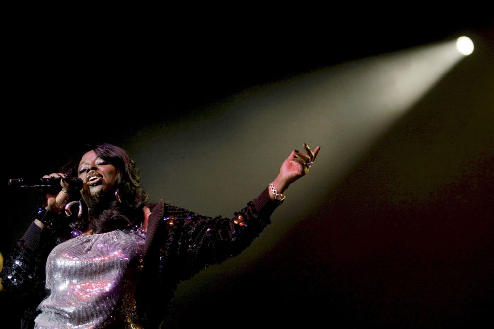 Muere en un accidente de carro la veterana cantante R&B Angie Stone