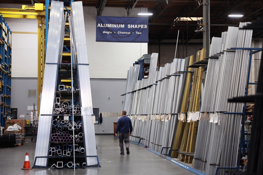 Entran en vigor los aranceles de EEUU al acero y el aluminio entre creciente incertidumbre