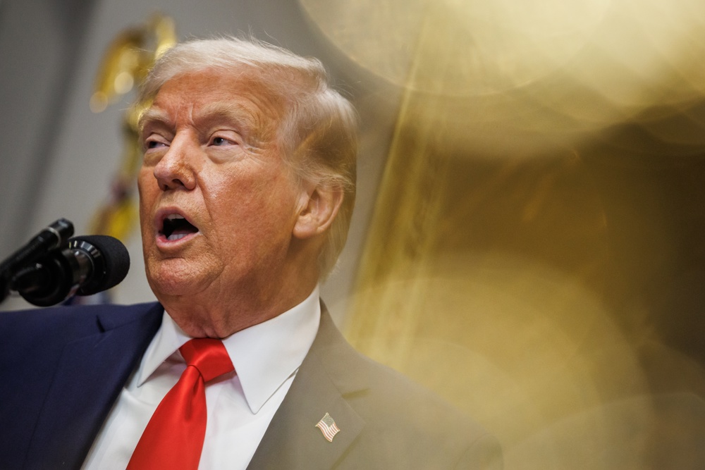 Trump ordena paralizar toda la ayuda militar en curso a Ucrania