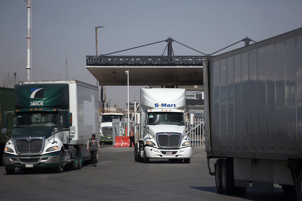 Empresarios: aranceles de Trump lastran economía del norte de México pese a aplazamientos