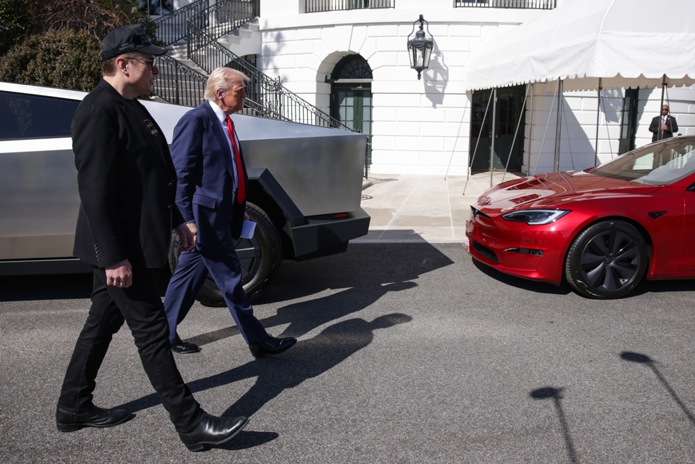 Trump descarta una recesión en EEUU y asegura que el país “va a experimentar un gran auge”