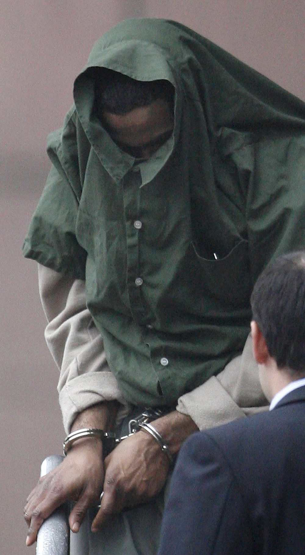 Arrestan a dos sospechosos del tráfico de al menos 20.000 inmigrantes