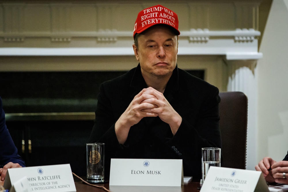 Elon Musk incorpora la red social X a su empresa xAI para combinar datos y recursos