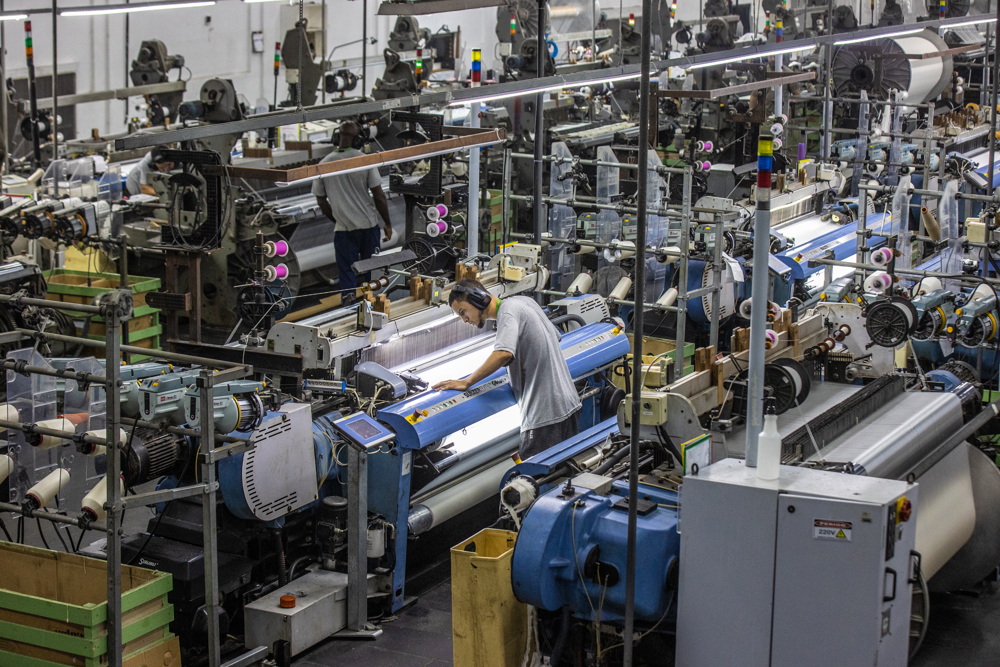 Industria textil norteamericana pide a Trump frenar aranceles y proteger producción local