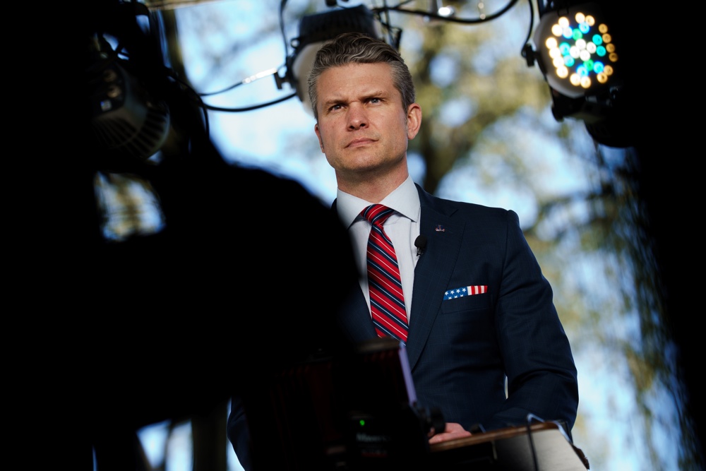 The Atlantic revela mensajes sobre el ataque en Yemen del secretario de Defensa en Signal