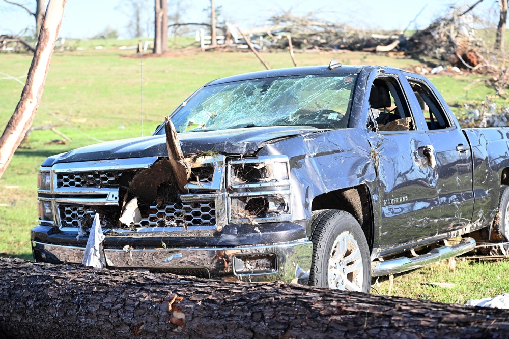 Al menos 42 muertos en Estados Unidos por el impacto de tornados y fuertes tormentas